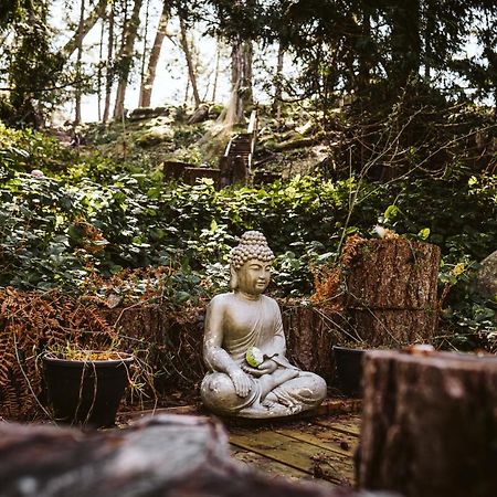Serenity By The Sea Retreats Montague Harbour Extérieur photo