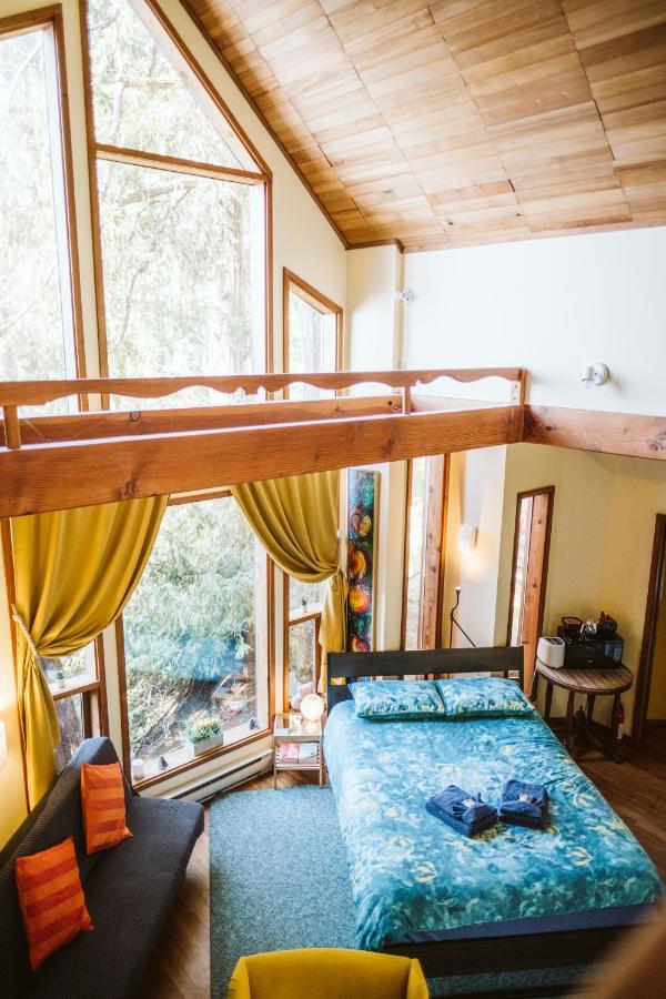 Serenity By The Sea Retreats Montague Harbour Extérieur photo