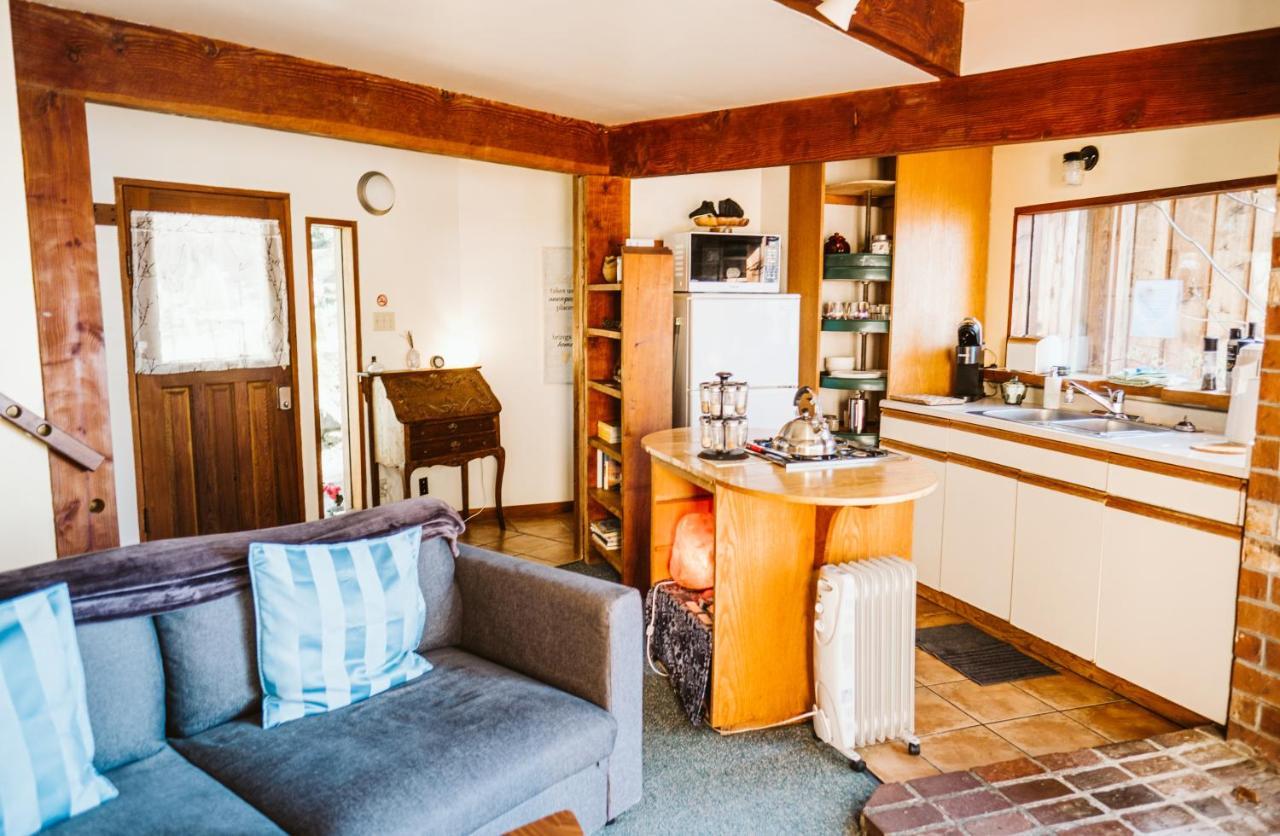 Serenity By The Sea Retreats Montague Harbour Extérieur photo
