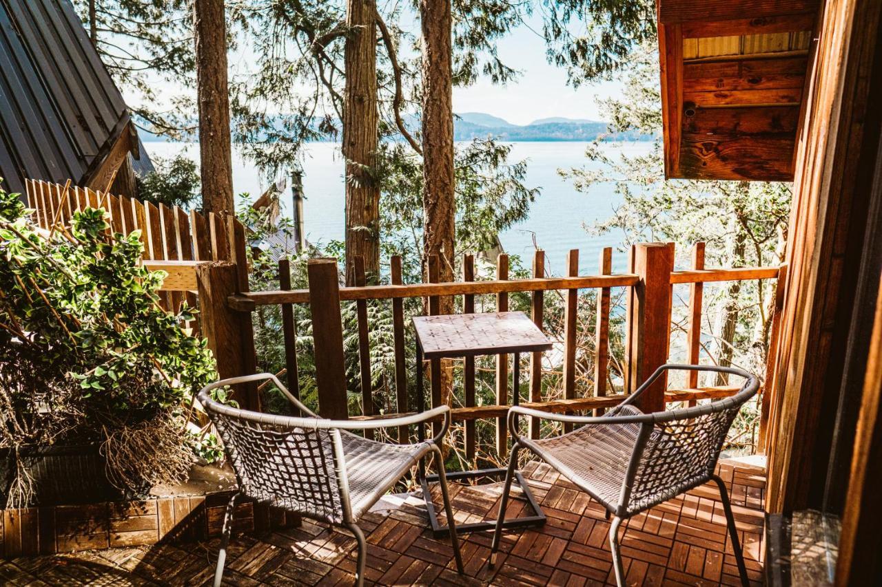 Serenity By The Sea Retreats Montague Harbour Extérieur photo