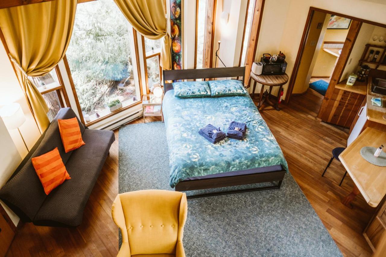Serenity By The Sea Retreats Montague Harbour Extérieur photo